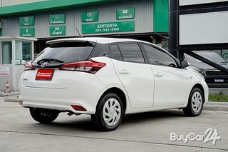 2022 Toyota YARIS (Year 17-25) 1.2 Entry thumbnail 6