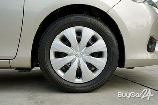 2014 Toyota VIOS (ปี 13-17) 1.5 J thumbnail 7