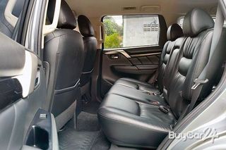 2015 Mitsubishi PAJERO SPORT (ปี 15-18) 2.4 GT Premium 4WD thumbnail 17
