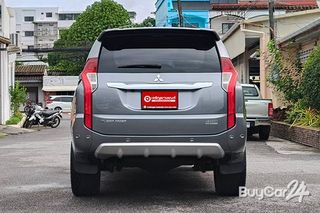 2015 Mitsubishi PAJERO SPORT (ปี 15-18) 2.4 GT Premium 4WD thumbnail 5