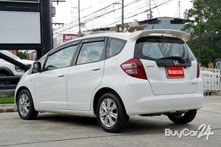 2010 Honda JAZZ (ปี 08-14) 1.5 S thumbnail 4