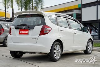 2010 Honda JAZZ (ปี 08-14) 1.5 S thumbnail 6