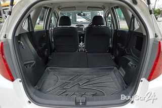 2010 Honda JAZZ (ปี 08-14) 1.5 S thumbnail 7