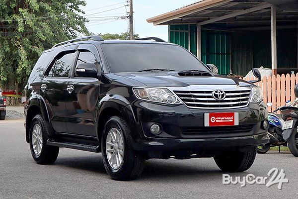 2012 Toyota FORTUNER