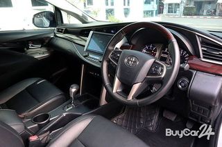 2019 Toyota INNOVA (Year 16-22) 2.8 Crysta V thumbnail 7
