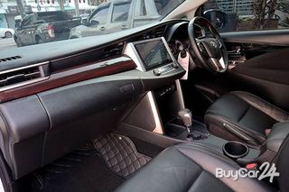 2019 Toyota INNOVA (Year 16-22) 2.8 Crysta V thumbnail 10