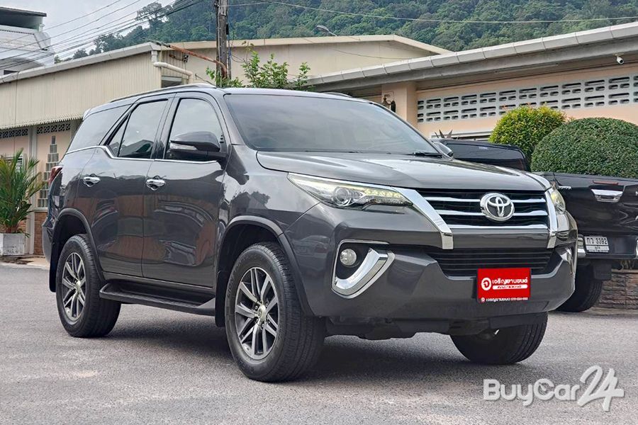 2016 Toyota FORTUNER (ปี 15-25) 2.4 V - 1