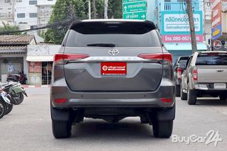2016 Toyota FORTUNER (Year 15-25) 2.4 V thumbnail 5