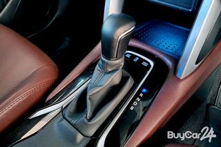 2021 Toyota Corolla Cross (Year 20-26) 1.8 Hybrid Premium Safety thumbnail 17