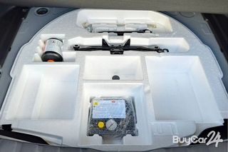 2021 Toyota Corolla Cross (Year 20-26) 1.8 Hybrid Premium Safety thumbnail 9