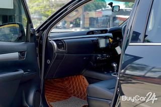 2019 Toyota HILUX REVO Double Cab 2.8 G Double Cab 4WD thumbnail 14
