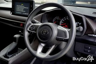 2025 Toyota Yaris Ativ (Year 22-28) 1.2 Sport thumbnail 12