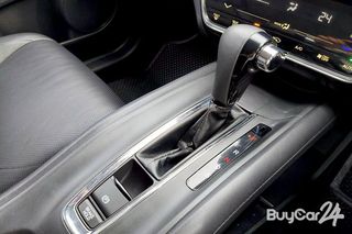 2019 Honda HR-V (Year 14-18) 1.8 E thumbnail 15