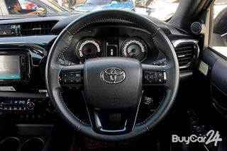 2019 Toyota HILUX REVO Double Cab 2.8 Rocco Double Cab 4WD thumbnail 10