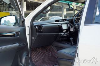 2019 Toyota HILUX REVO Double Cab 2.8 Rocco Double Cab 4WD thumbnail 13
