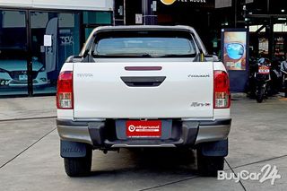 2019 Toyota HILUX REVO Double Cab 2.8 Rocco Double Cab 4WD thumbnail 5