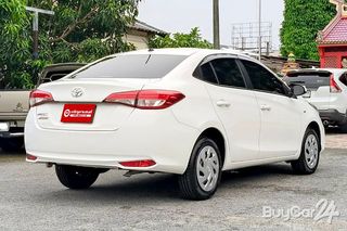 2022 Toyota Yaris Ativ (ปี 17-22) 1.2 Entry thumbnail 6