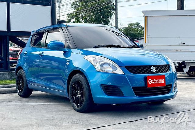 2015 Suzuki SWIFT