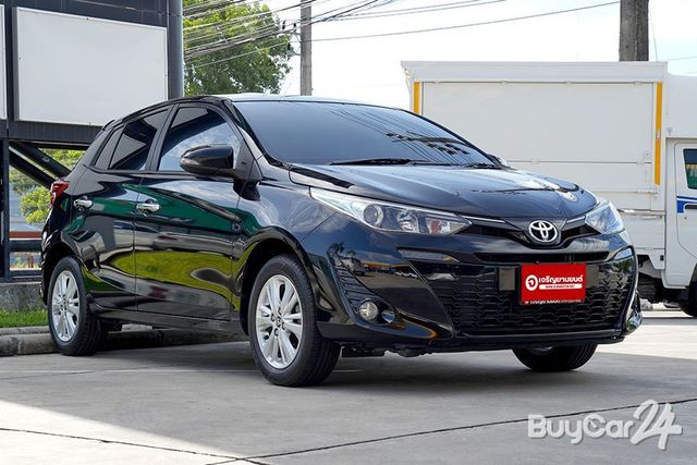 2017 Toyota YARIS