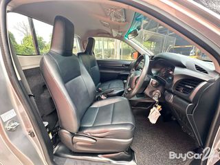2018 Toyota HILUX REVO Single Cab 2.4 J Single Cab thumbnail 11