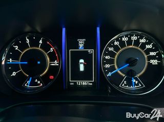 2017 Toyota FORTUNER (Year 15-25) 2.4 V thumbnail 11