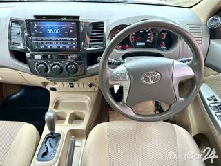 2013 Toyota HILUX VIGO Champ Double Cab (Year 11-15) 3.0 Champ G Prerunner Double Cab thumbnail 12