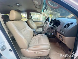 2013 Toyota FORTUNER (Year 12-15) 2.5 G thumbnail 14
