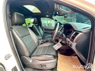 2017 Ford EVEREST (ปี 15-22) 3.2 Titanium+ 4WD thumbnail 14