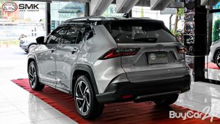 2024 Toyota Yaris Cross (Year 23-29) 1.5 HEV Premium Luxury thumbnail 5