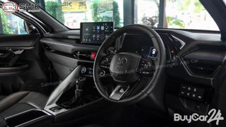 2024 Toyota Yaris Cross (Year 23-29) 1.5 HEV Premium Luxury thumbnail 16