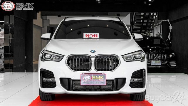 2022 BMW X1