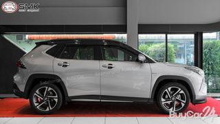 2024 Toyota Yaris Cross (Year 23-29) 1.5 HEV Premium Luxury thumbnail 8