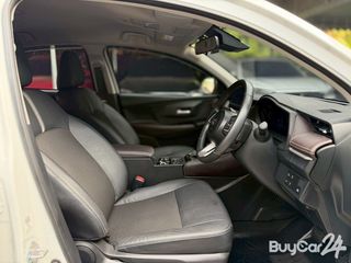 2024 Toyota Yaris Ativ (Year 22-28) 1.2 Premium thumbnail 13