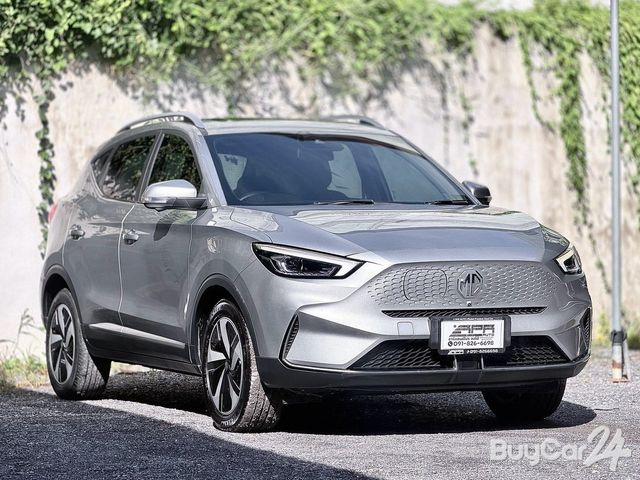 2022 MG ZS