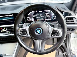 2022 BMW 330e G20 (ปี 19-26) 2.0 M Sport thumbnail 7