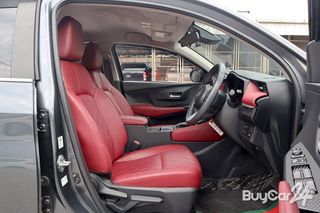 2023 Toyota Yaris Ativ (Year 22-28) 1.2 Premium Luxury thumbnail 9
