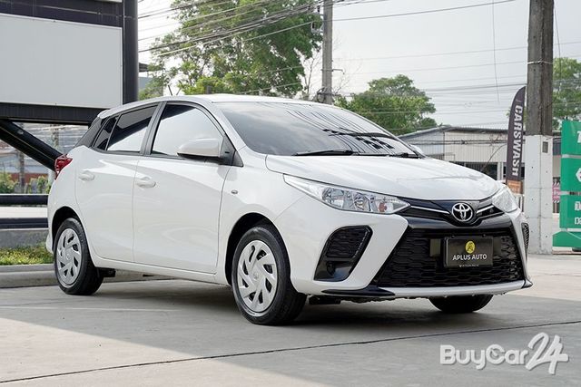 2022 Toyota YARIS