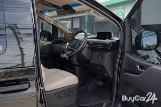 2021 Hyundai Staria (Year 21-28) 2.2 SEL thumbnail 11