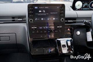 2021 Hyundai Staria (Year 21-28) 2.2 SEL thumbnail 15