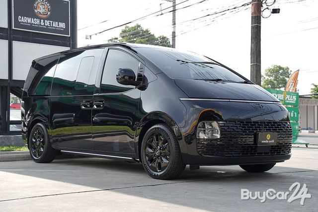 2021 Hyundai Staria
