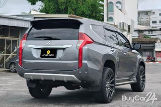 2015 Mitsubishi PAJERO SPORT (ปี 15-18) 2.4 GT Premium 4WD thumbnail 6