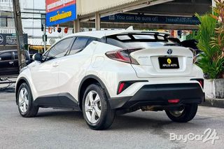 2018 Toyota C-HR (ปี 17-23) 1.8 HV Mid thumbnail 4
