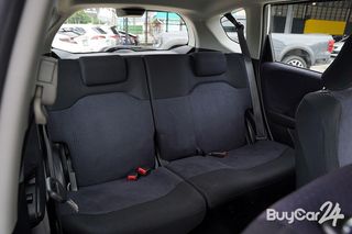 2010 Honda JAZZ (ปี 08-14) 1.5 S thumbnail 18