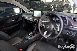 2023 Toyota Yaris Ativ (ปี 22-28) 1.2 Premium thumbnail 10