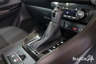 2023 Toyota Yaris Ativ (ปี 22-28) 1.2 Premium thumbnail 16
