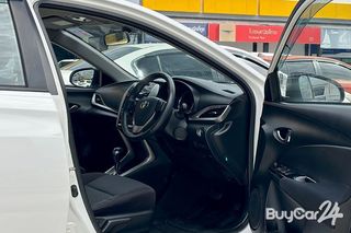2017 Toyota Yaris Ativ (ปี 17-22) 1.2 G thumbnail 9