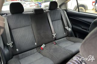 2017 Toyota Yaris Ativ (ปี 17-22) 1.2 G thumbnail 17