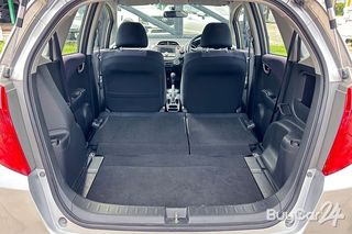 2009 Honda JAZZ (ปี 08-14) 1.5 S thumbnail 8