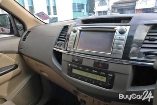 2012 Toyota FORTUNER (Year 12-15) 3.0 V thumbnail 14