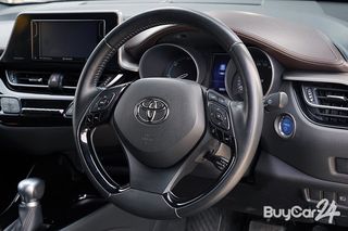 2019 Toyota C-HR (Year 17-23) 1.8 HV Hi thumbnail 12